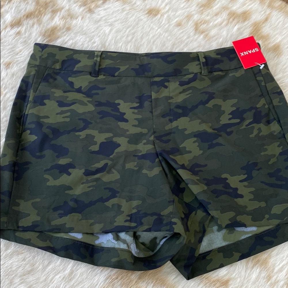 Spanx shorts - Picture 5 of 6